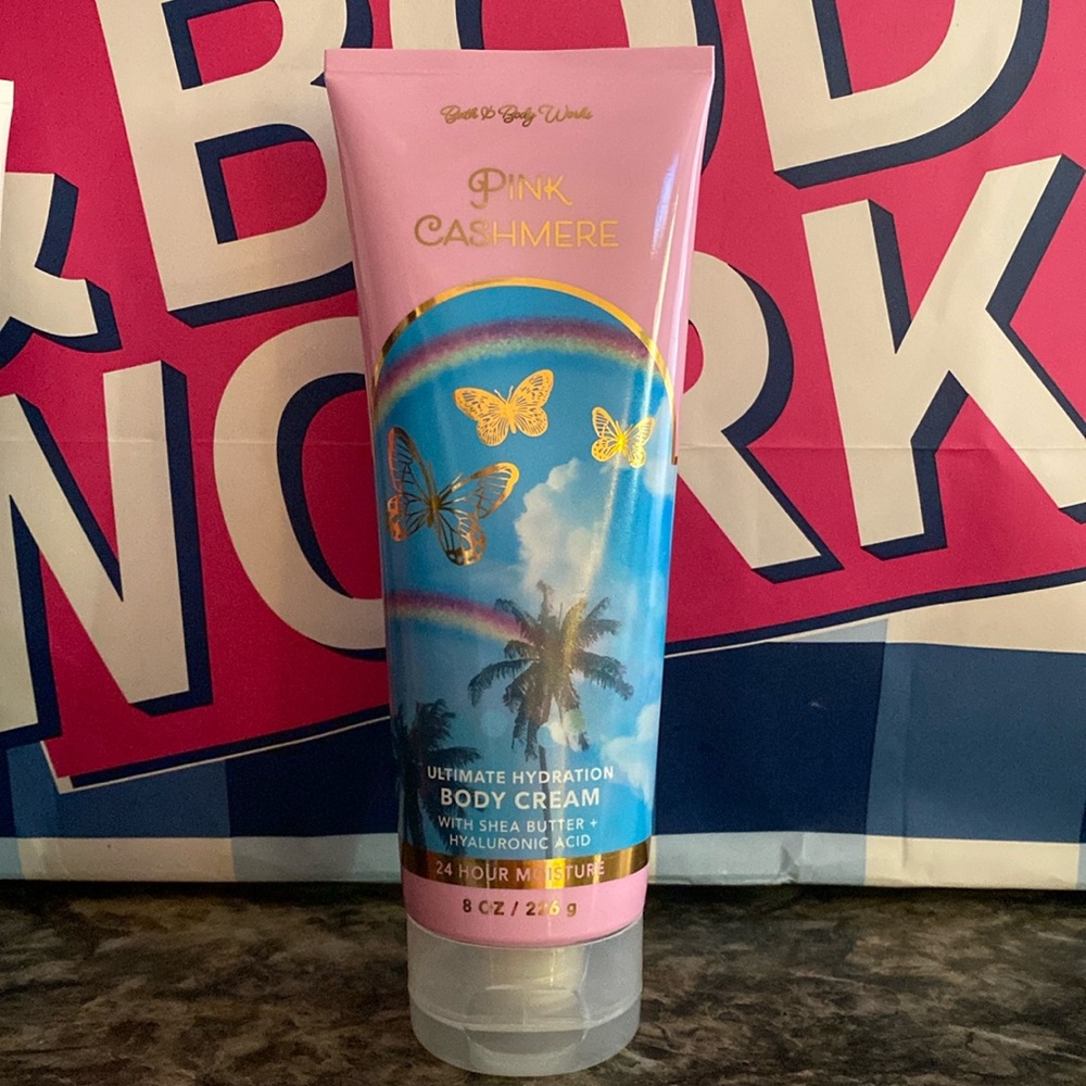 Bath & Body Works Pink Cashmere